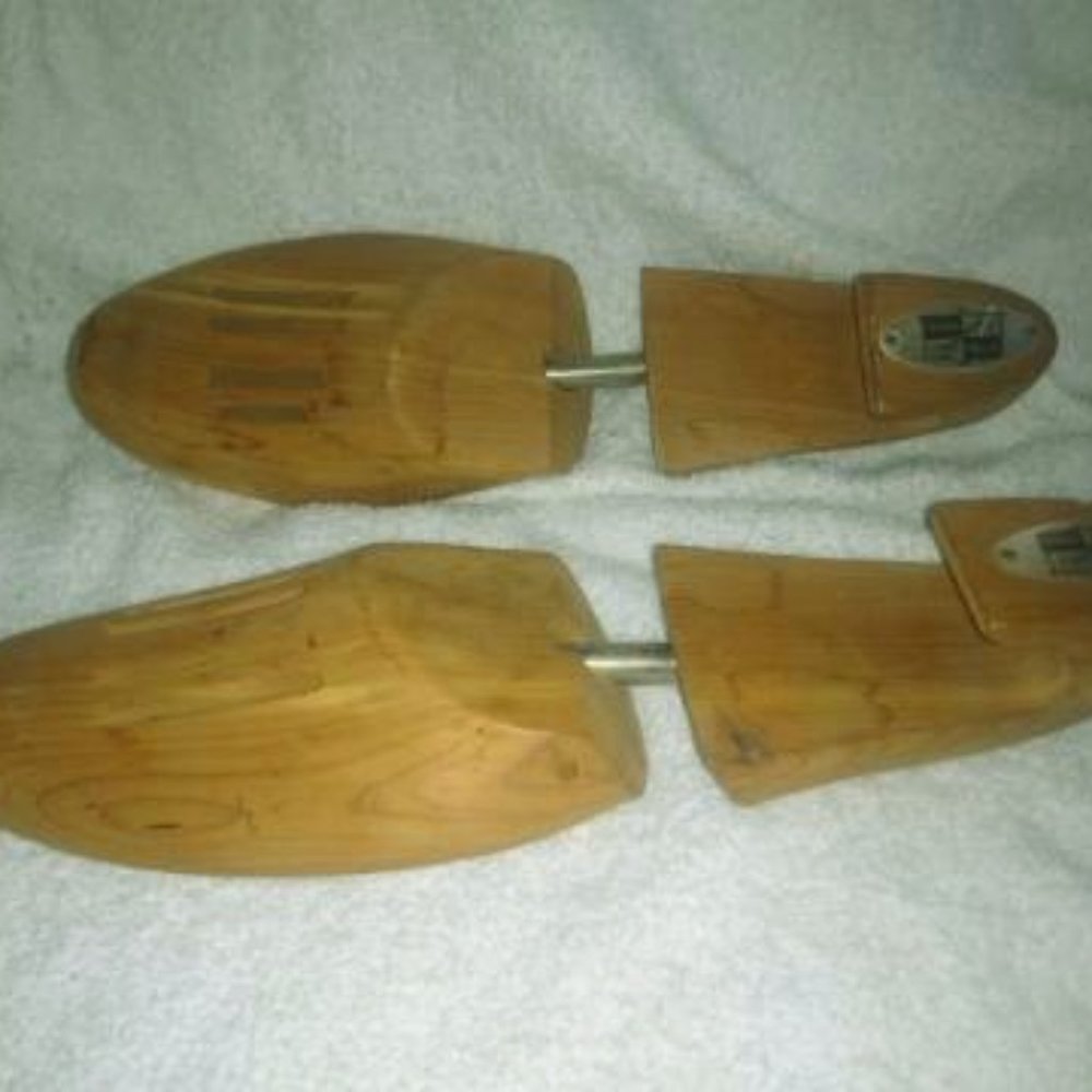 Cole Haan Cedar Shoe Form